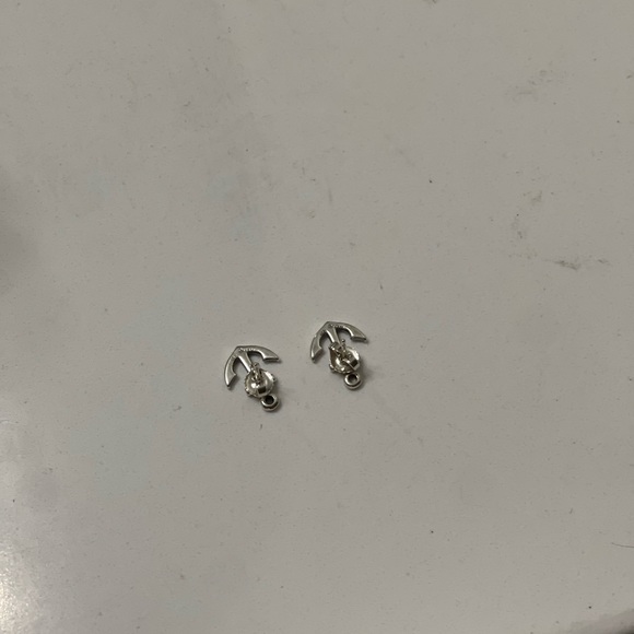 James Avery Anchor Earrings - Picture 2 of 3